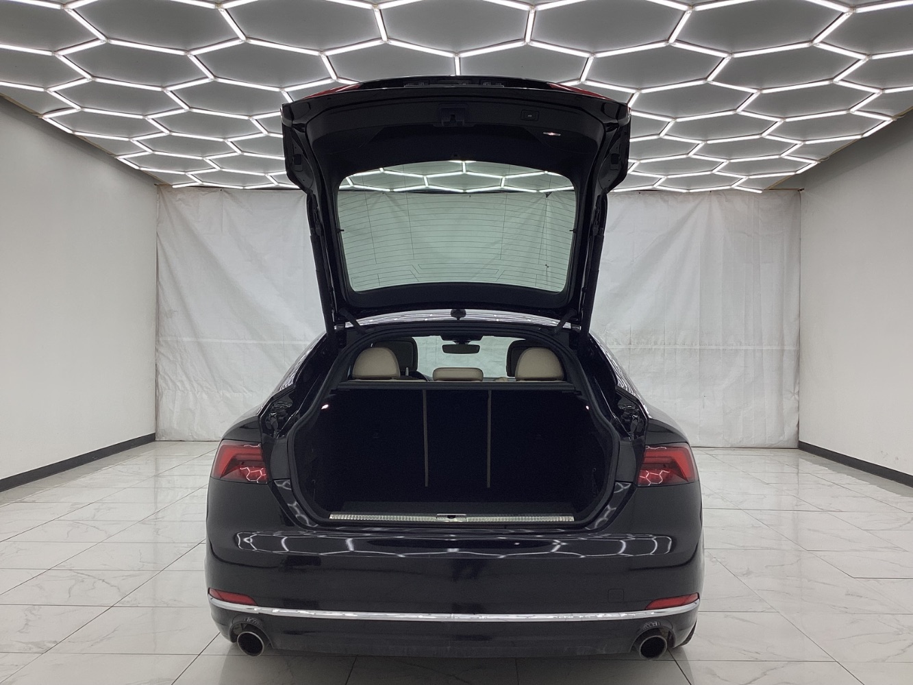 Vehicle image 44 of 51