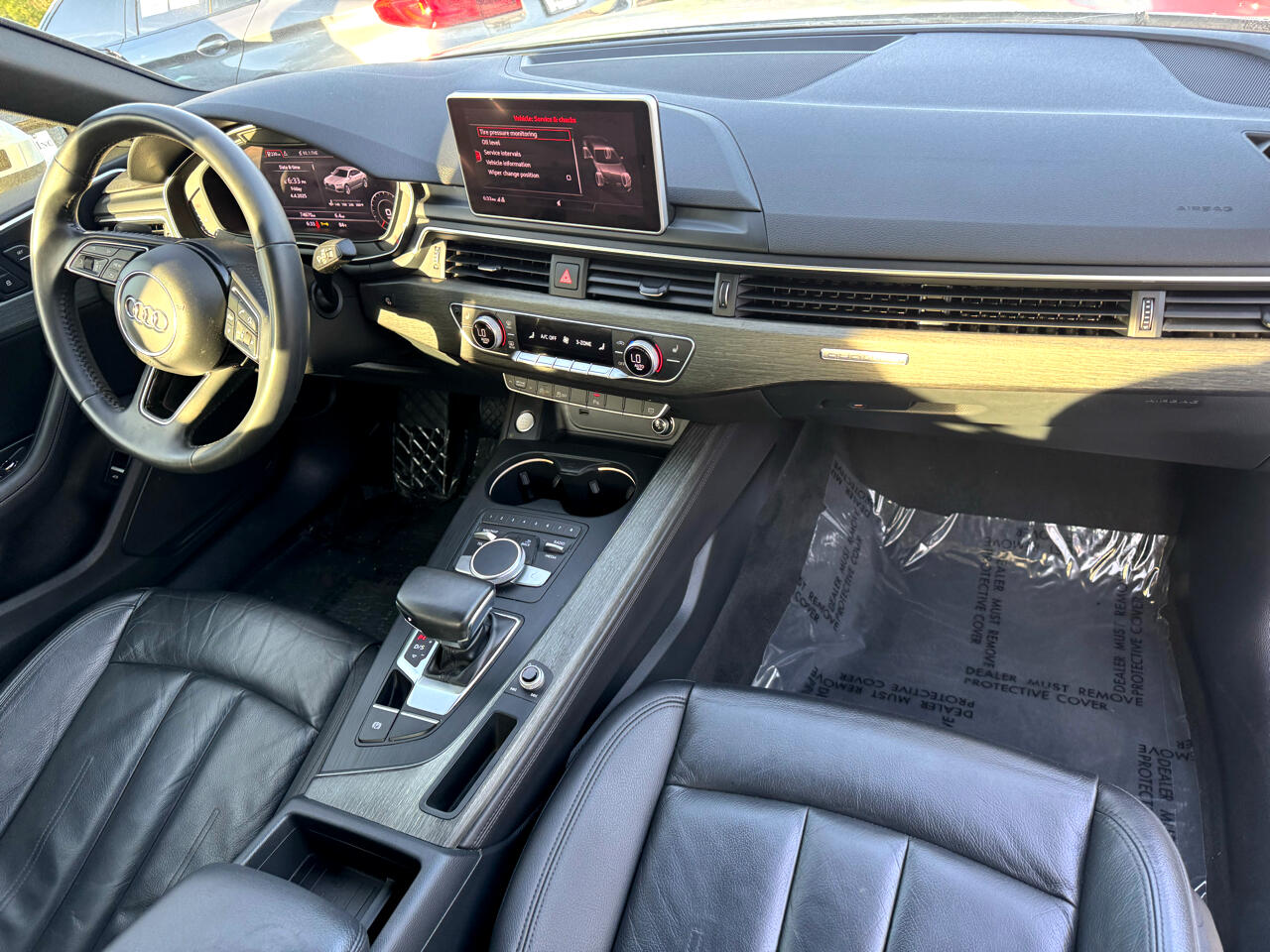 Vehicle image 28 of 85