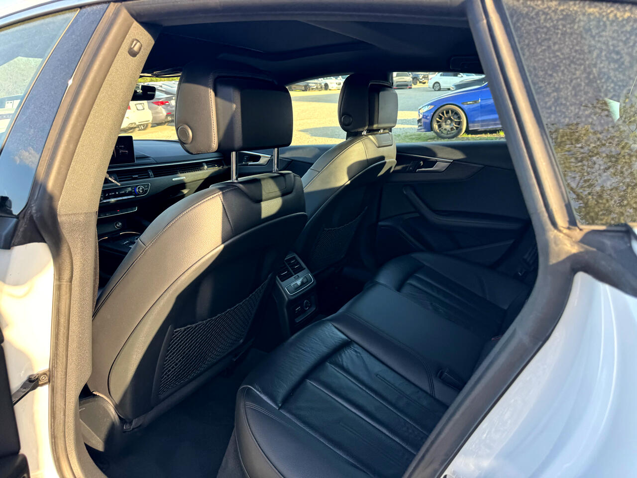 Vehicle image 43 of 85