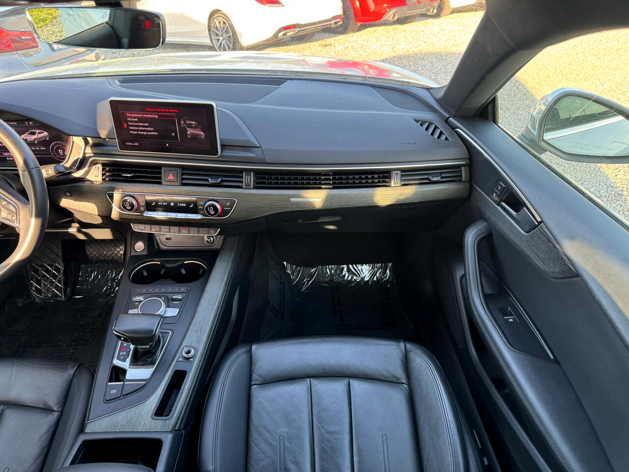 Vehicle image 46 of 85
