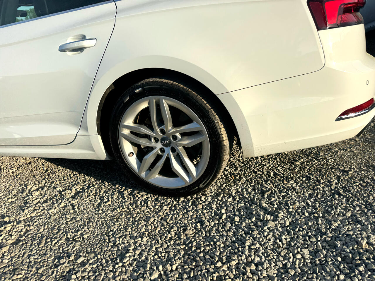 Vehicle image 80 of 85