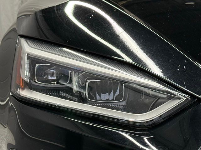 Vehicle image 14 of 63