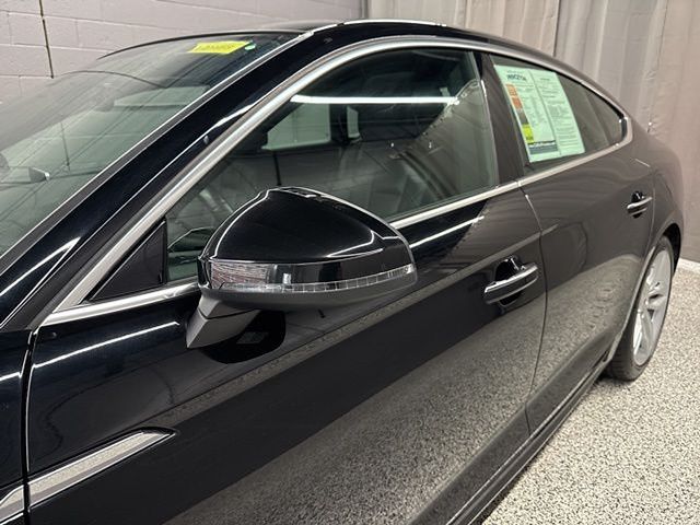 Vehicle image 18 of 63