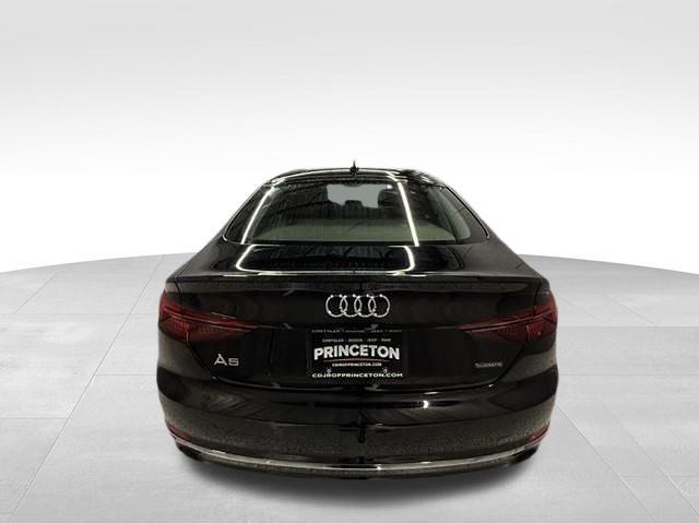 Vehicle image 7 of 63