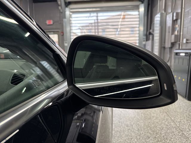 Vehicle image 20 of 63
