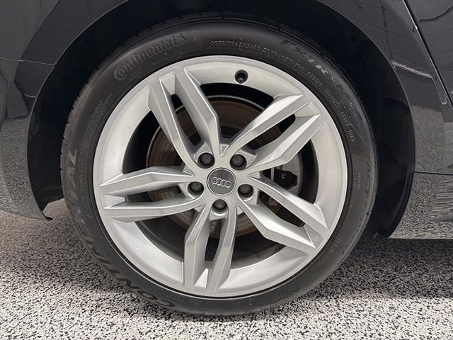 Vehicle image 24 of 63