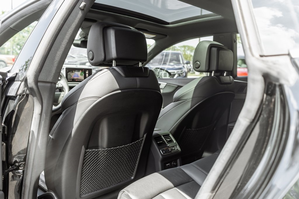 Vehicle image 12 of 43