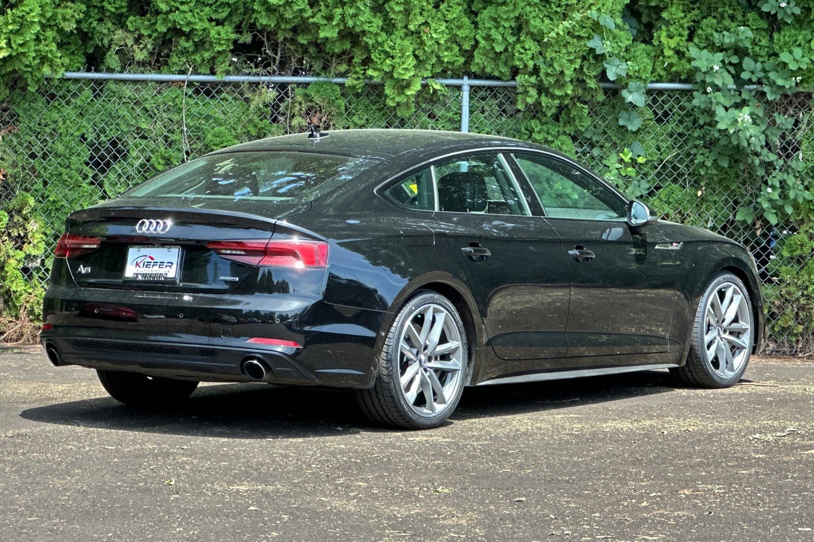 Vehicle image 6 of 35