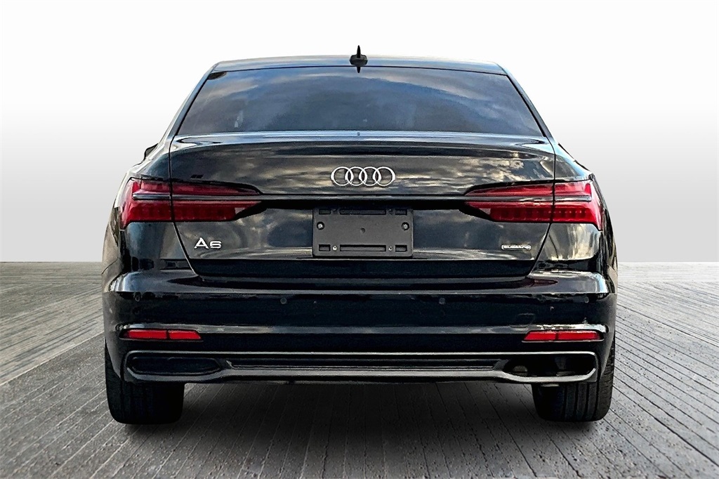 Vehicle image 4 of 31