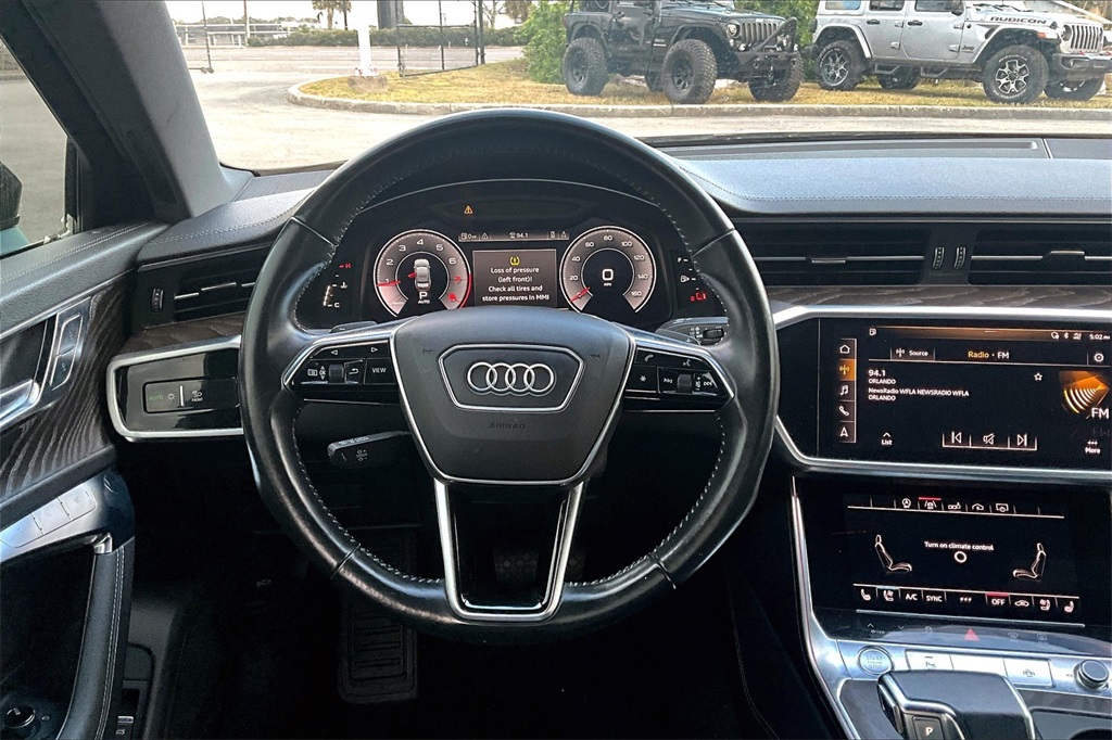 Vehicle image 6 of 31