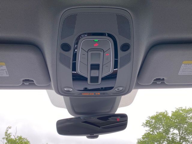 Vehicle image 45 of 54