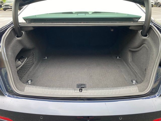Vehicle image 13 of 54