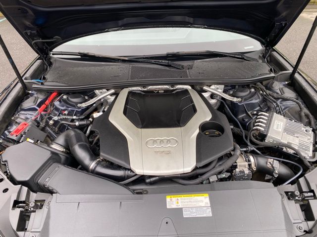 Vehicle image 10 of 54