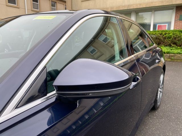 Vehicle image 27 of 54