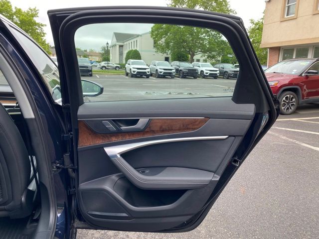 Vehicle image 46 of 54
