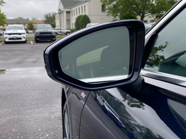 Vehicle image 43 of 54