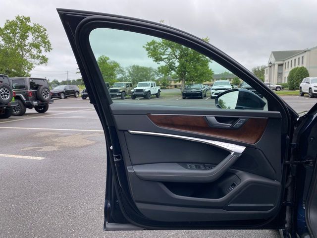 Vehicle image 23 of 54