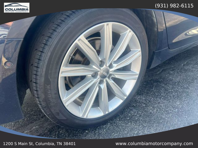 Vehicle image 9 of 26