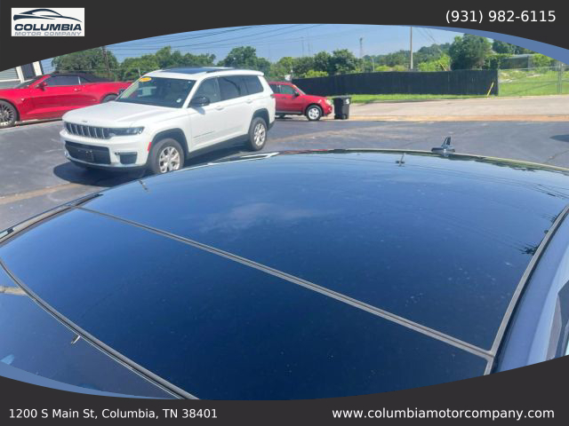 Vehicle image 24 of 26