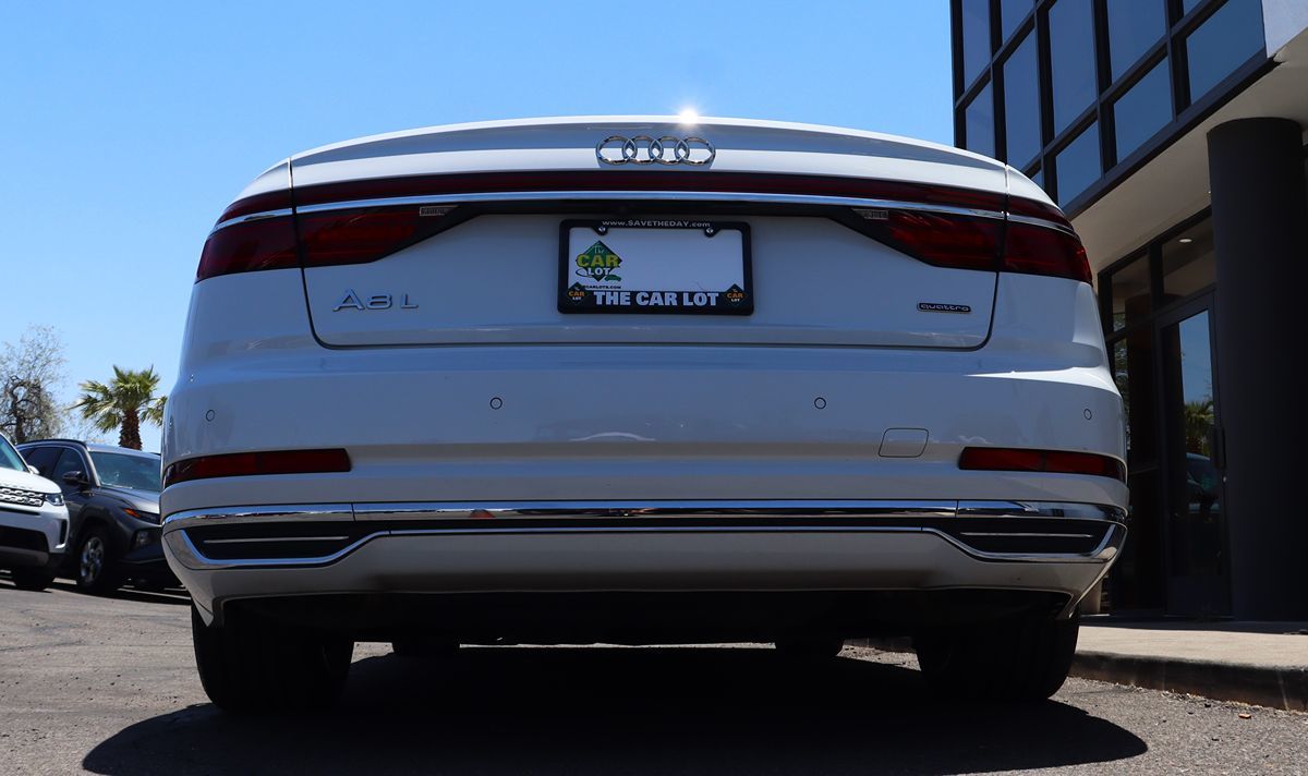 Vehicle image 12 of 78