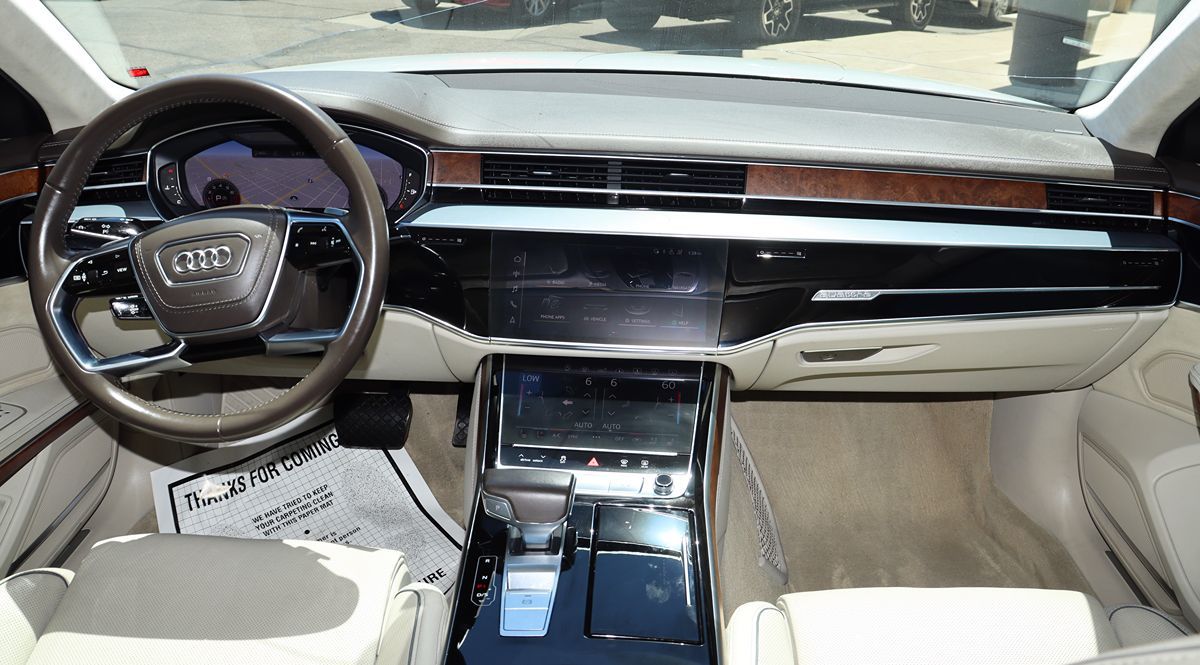 Vehicle image 26 of 78