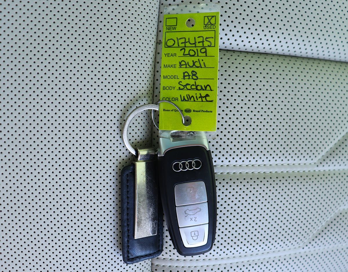 Vehicle image 58 of 78