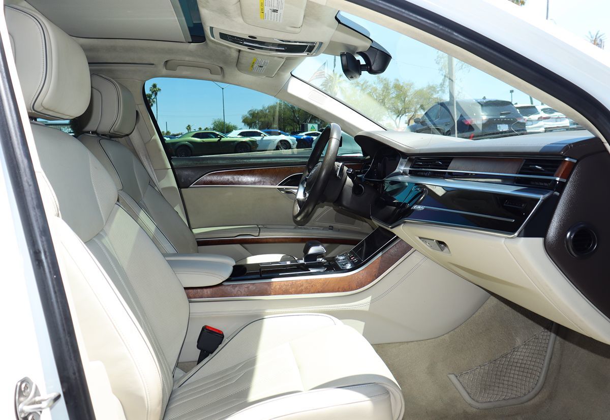Vehicle image 74 of 78