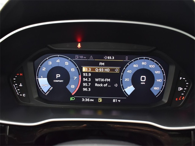 Vehicle image 14 of 30