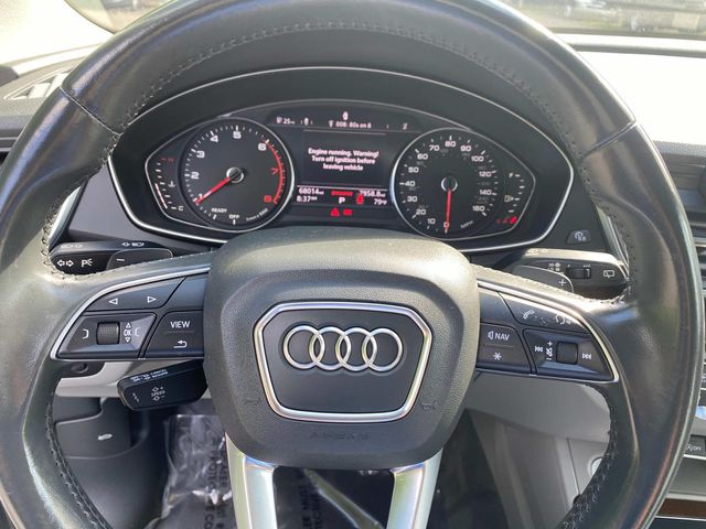 Vehicle image 18 of 35