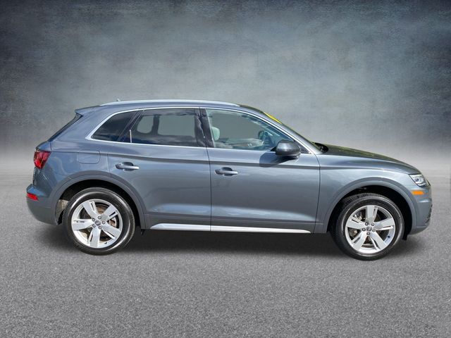 Vehicle image 4 of 35