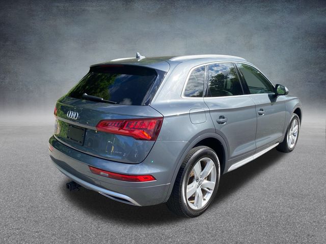 Vehicle image 6 of 35