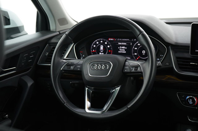 Vehicle image 15 of 30