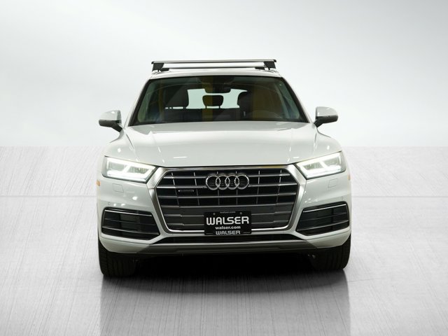 Vehicle image 2 of 30