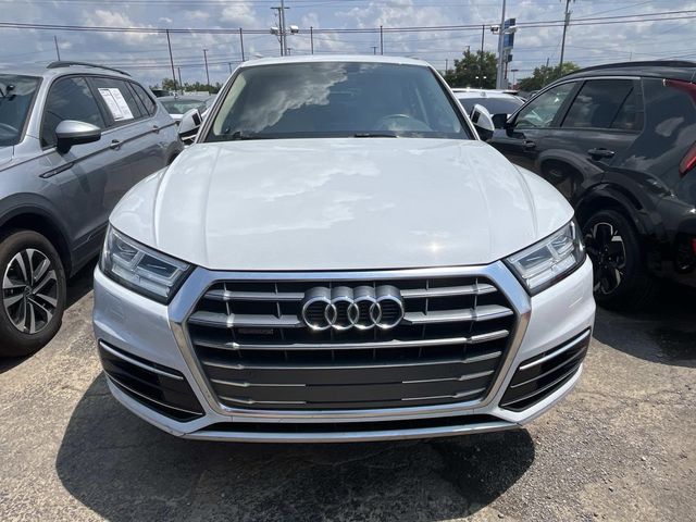 2019 Audi Q5 Premium Plus Image 2 of 8