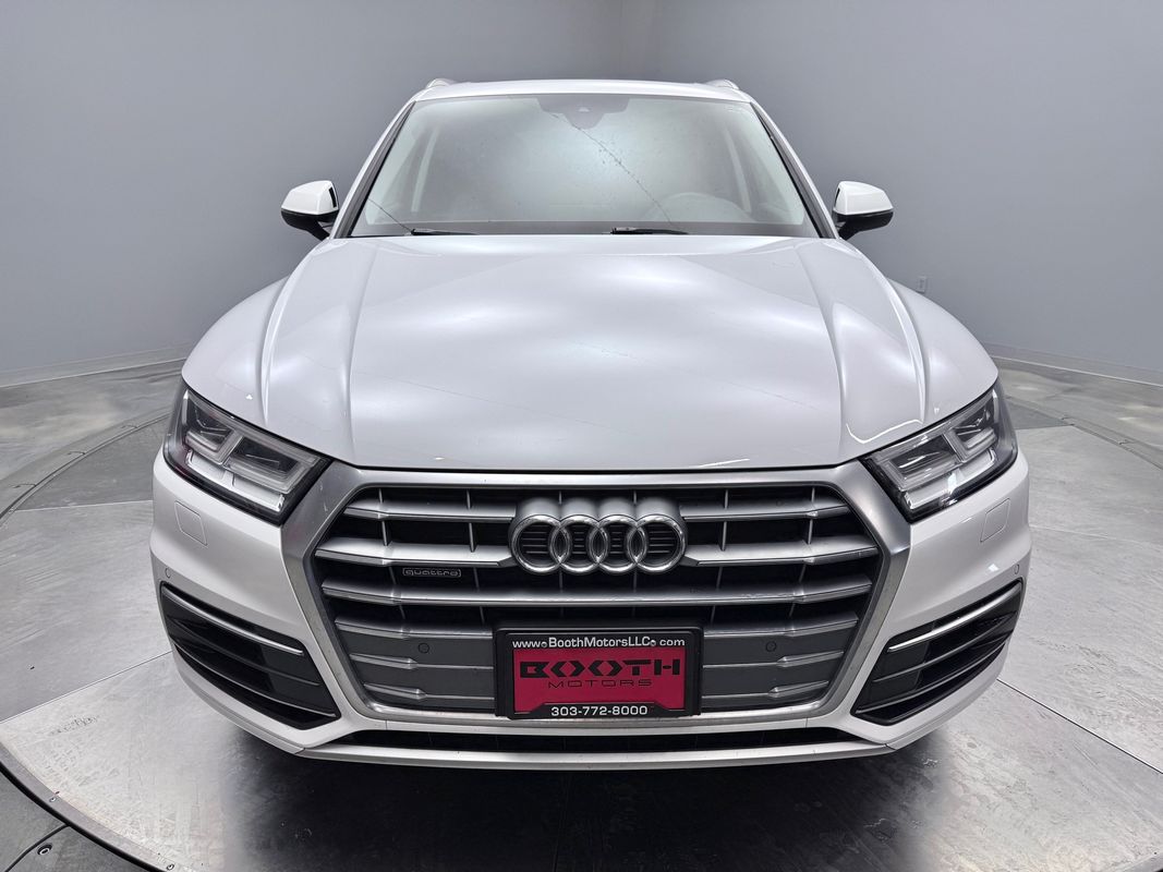 2019 Audi Q5 Premium Plus Image 2 of 18