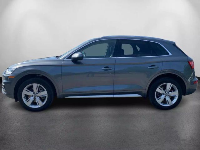 Vehicle image 8 of 37