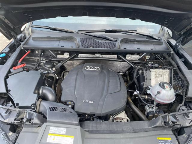 Vehicle image 21 of 37