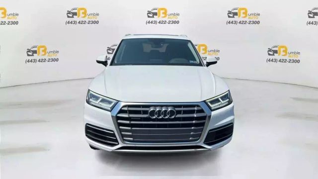 Vehicle image 2 of 30