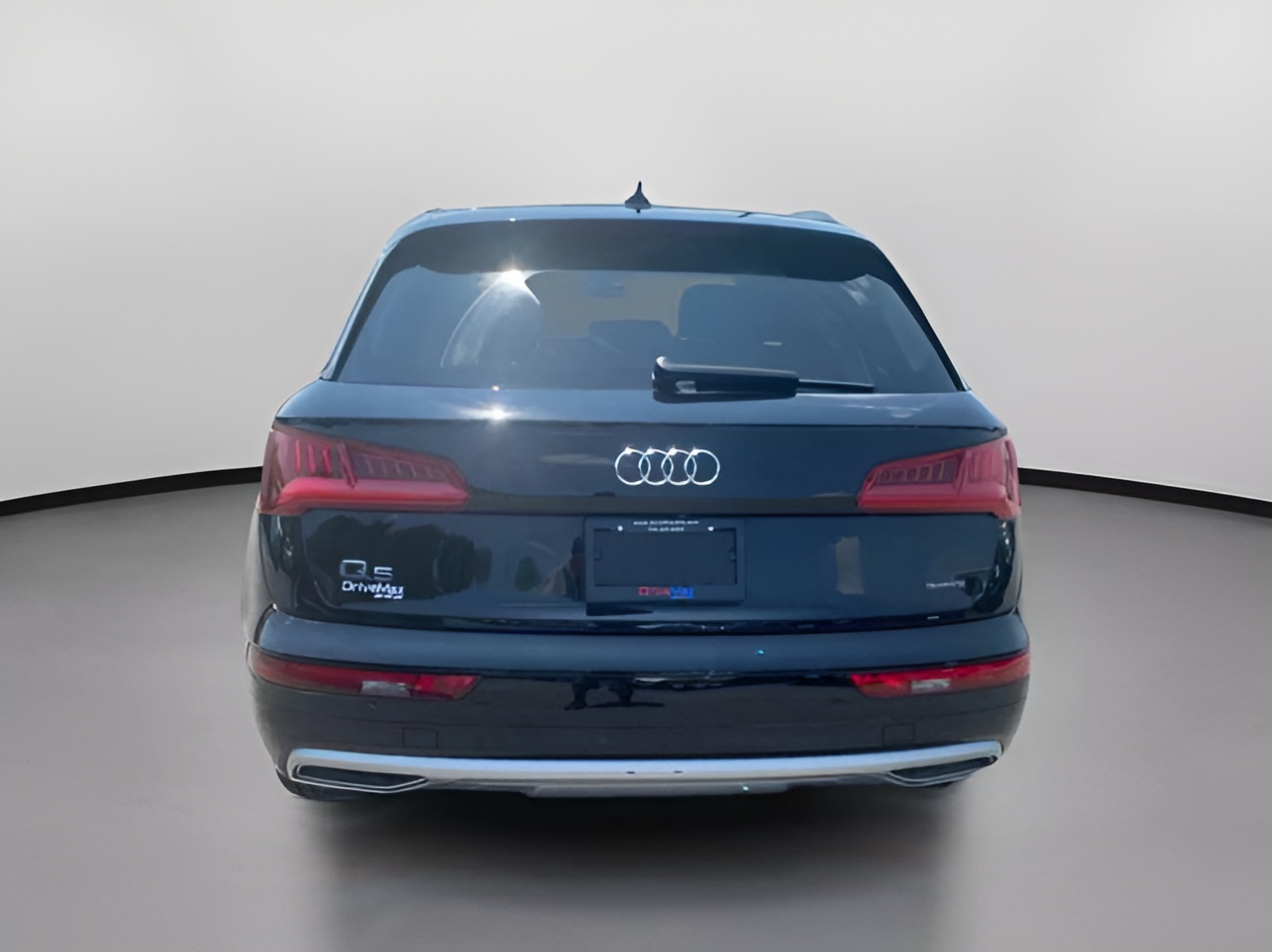 Vehicle image 44 of 46