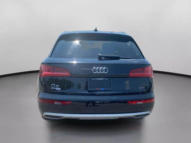 Vehicle image 6 of 46