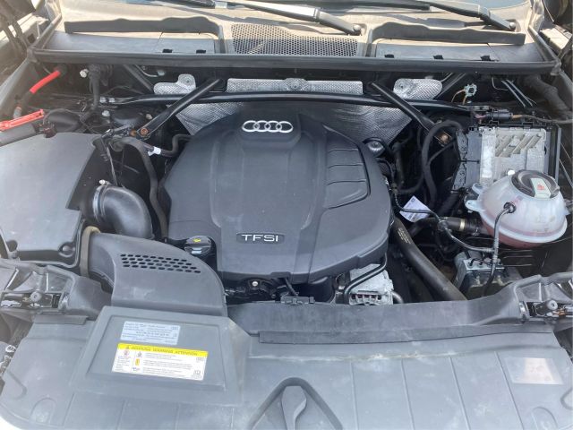 Vehicle image 22 of 46