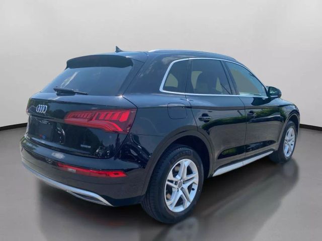 Vehicle image 5 of 46