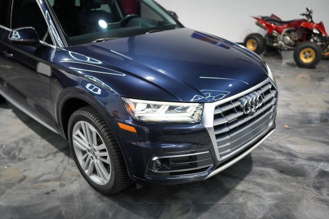 2019 Audi Q5 Prestige Image 6 of 55