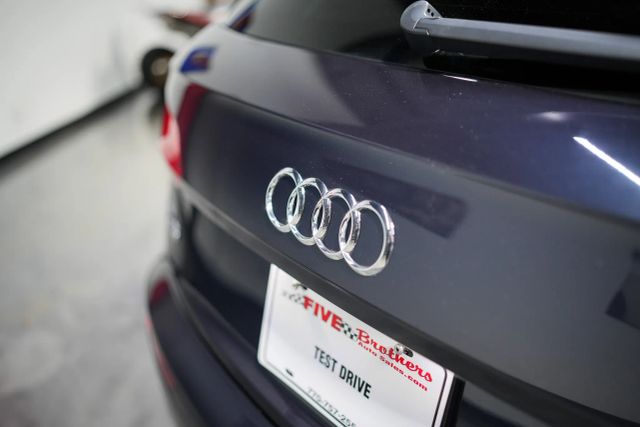 2019 Audi Q5 Prestige Image 40 of 55