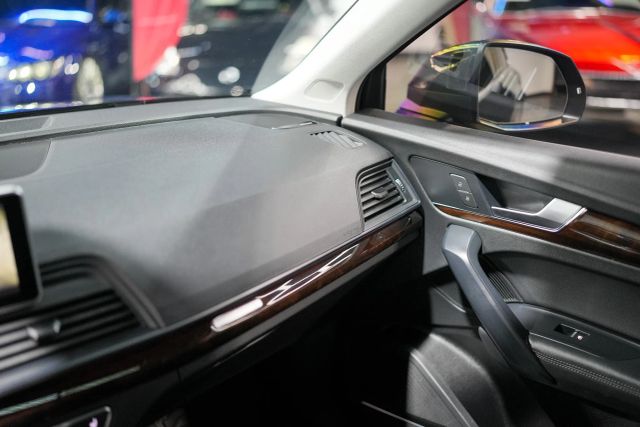 2019 Audi Q5 Prestige Image 21 of 55