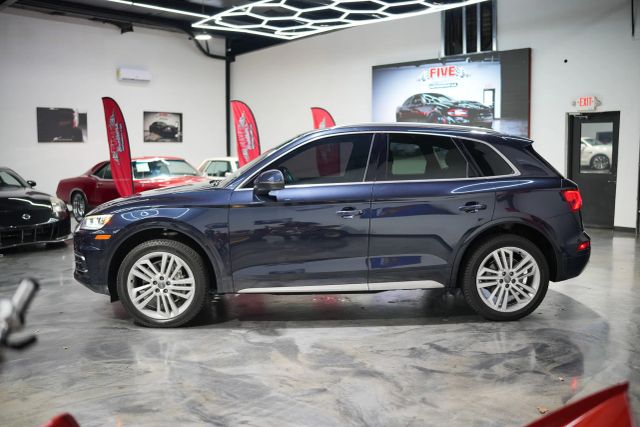 2019 Audi Q5 Prestige Image 9 of 55