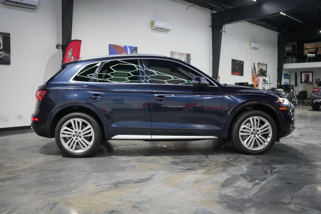 2019 Audi Q5 Prestige Image 7 of 55