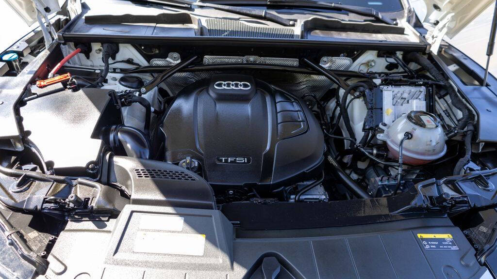 2019 Audi Q5 Prestige Image 11 of 29