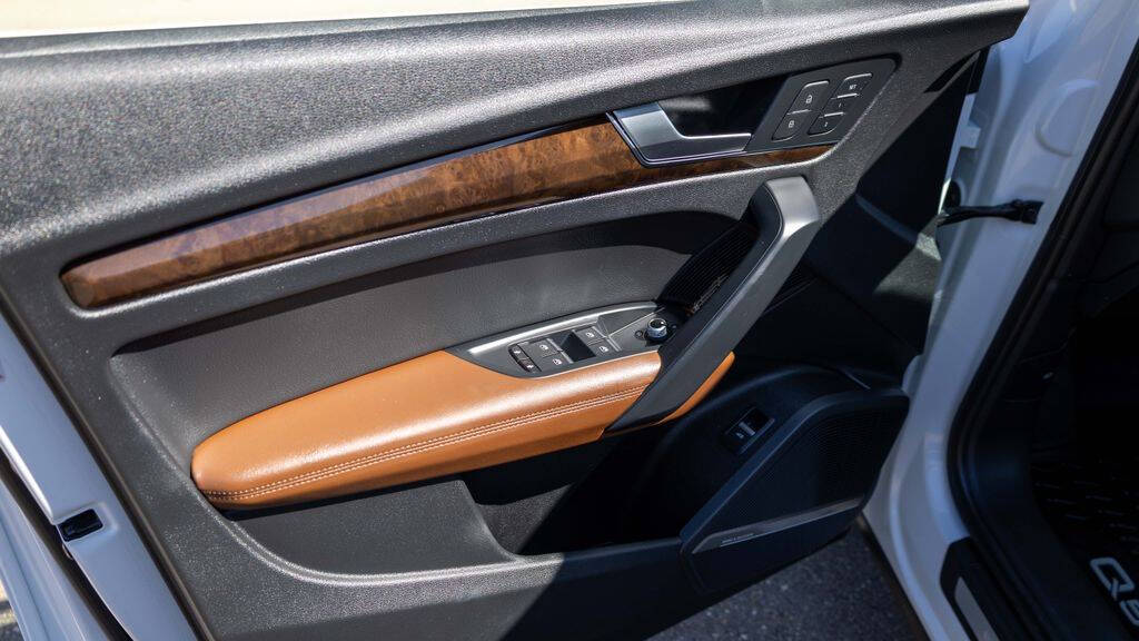 2019 Audi Q5 Prestige Image 26 of 29