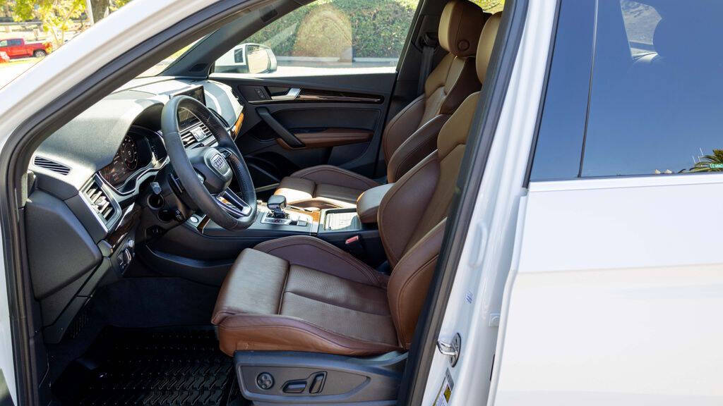 2019 Audi Q5 Prestige Image 15 of 29